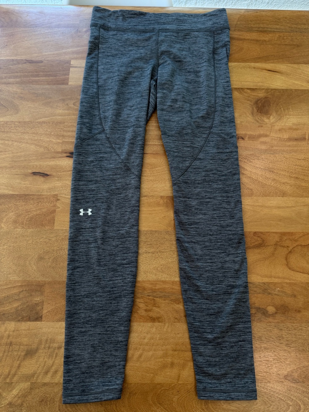 Under Armour Dark Gray Heather Performance Leggings Size Medium